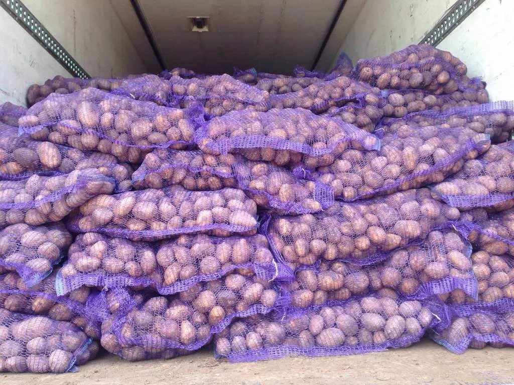 картофель  ОПТОМ со склада в Астрахани в Краснодаре