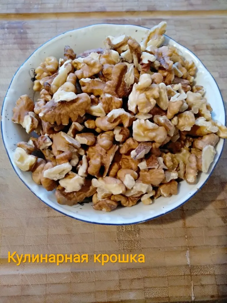 чищенные грецкий орех и фундук. в Курганинске 4